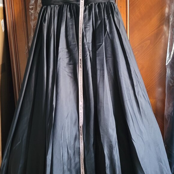 Mac Duggal Ball gown - Picture 4 of 7